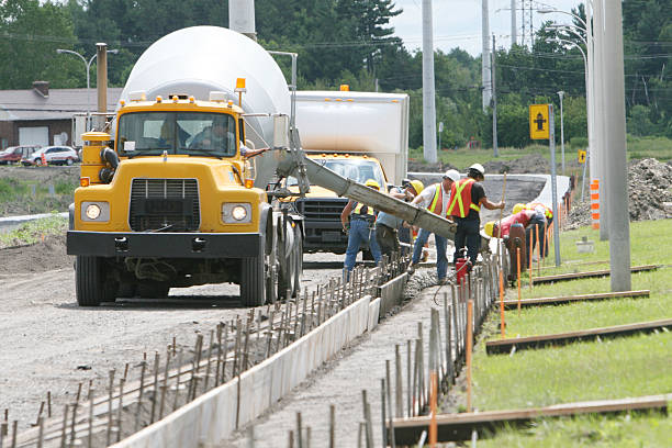 Best Commercial Concrete Contractor  in North Sarasota, FL